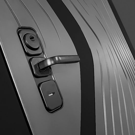 Входная дверь Лабиринт LEOLAB 23 Шампань софт