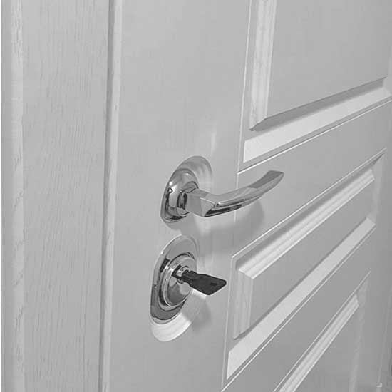 Входная дверь Лабиринт Versal 01 Белое дерево