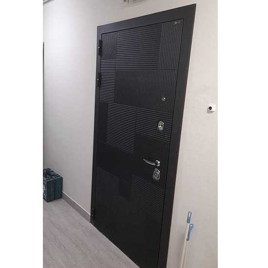 Входная дверь Лабиринт PAZL Панорама с зеркалом Белый софт