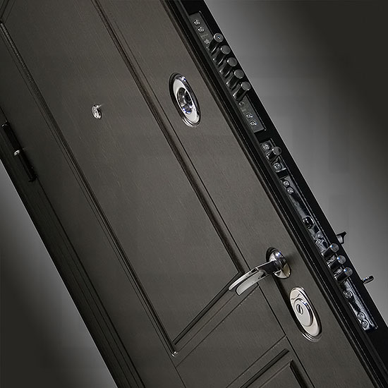 Входная дверь Лабиринт Мегаполис 31 (Белый софт)