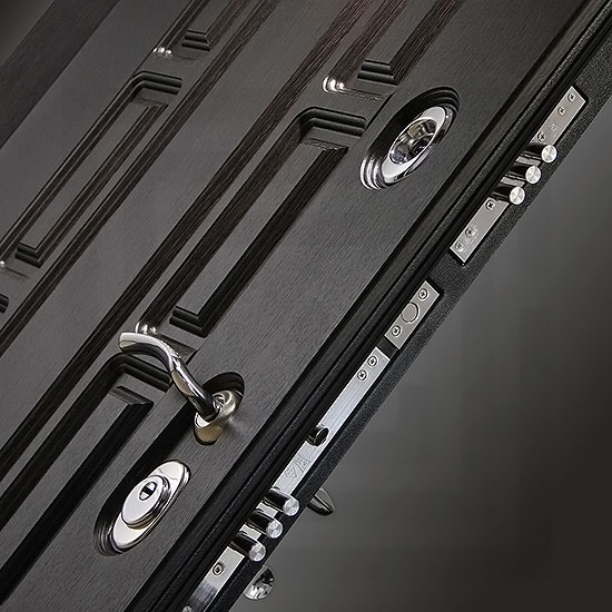 Входная дверь Лабиринт New York Панорама с зеркалом Черный кварц